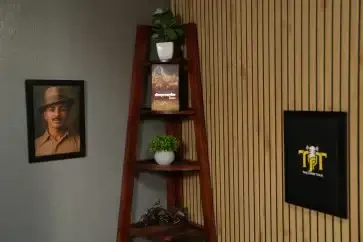 DSC00023-scaled-rizyp0i9h2gdf6gpsqnu6urxwq39lfjiarlrtfz5mc-ezgif.com-optiwebp